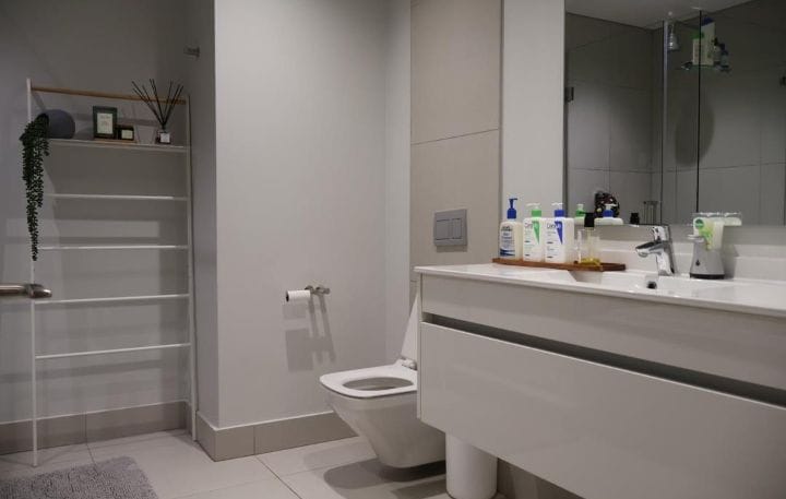 To Let 2 Bedroom Property for Rent in Waterfall Gauteng