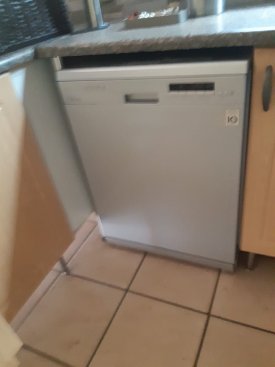 2 Bedroom Property for Sale in Mooikloof Country Residences Gauteng