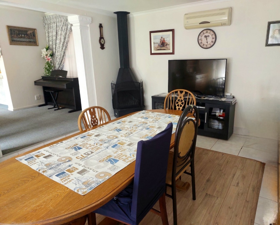 2 Bedroom Property for Sale in Bartlett Gauteng