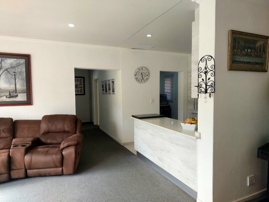 2 Bedroom Property for Sale in Bartlett Gauteng