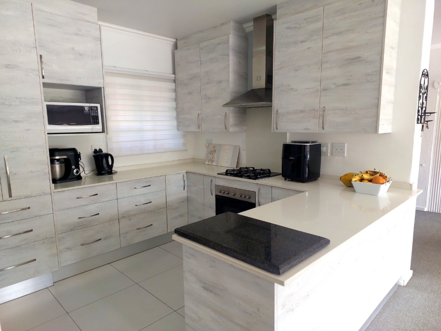 2 Bedroom Property for Sale in Bartlett Gauteng