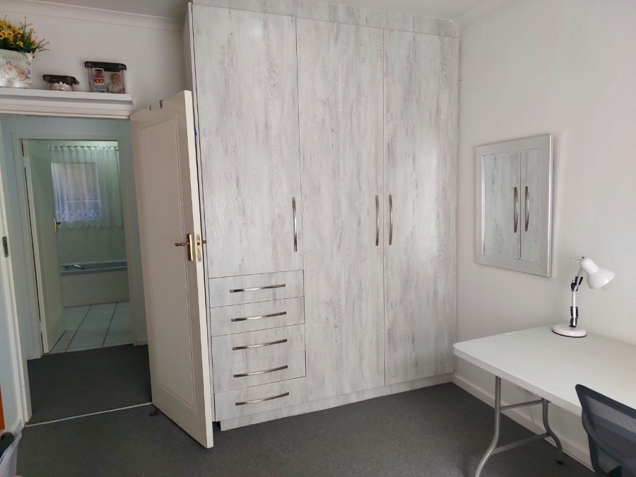 2 Bedroom Property for Sale in Bartlett Gauteng
