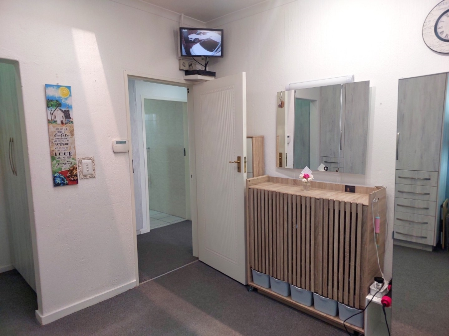 2 Bedroom Property for Sale in Bartlett Gauteng