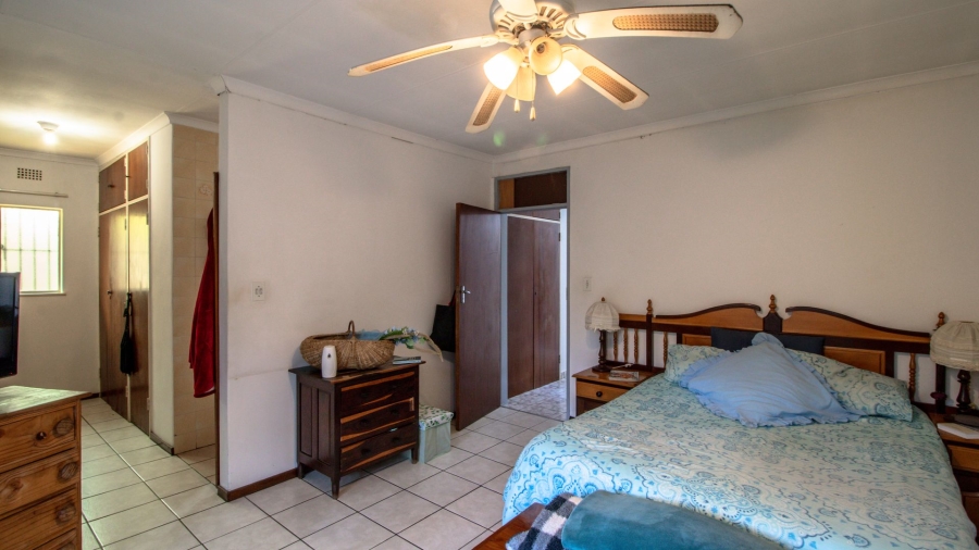 5 Bedroom Property for Sale in Birchleigh Gauteng
