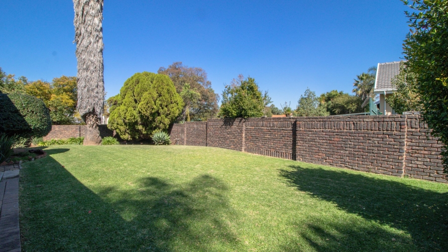 5 Bedroom Property for Sale in Birchleigh Gauteng