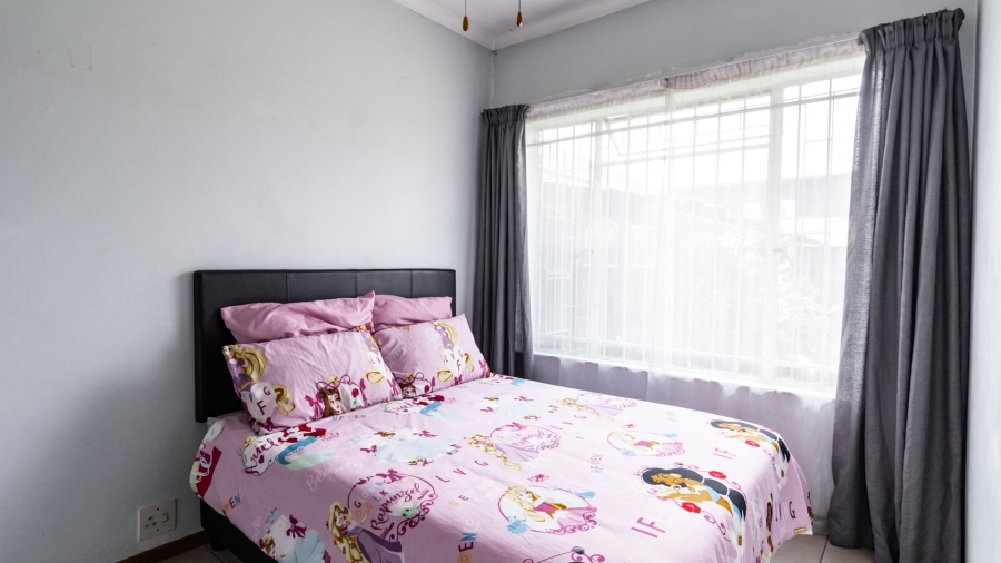 4 Bedroom Property for Sale in Zwartkop Gauteng