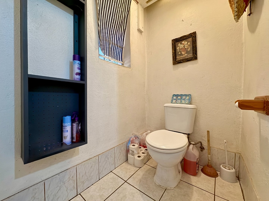 2 Bedroom Property for Sale in Lyttelton Manor Gauteng