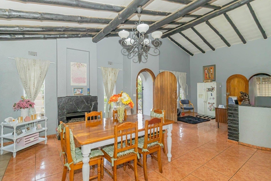 4 Bedroom Property for Sale in Dersley Gauteng