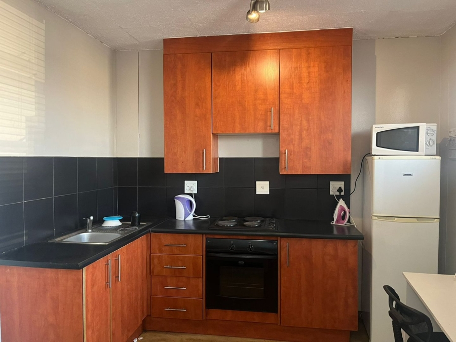 1 Bedroom Property for Sale in Hatfield Gauteng
