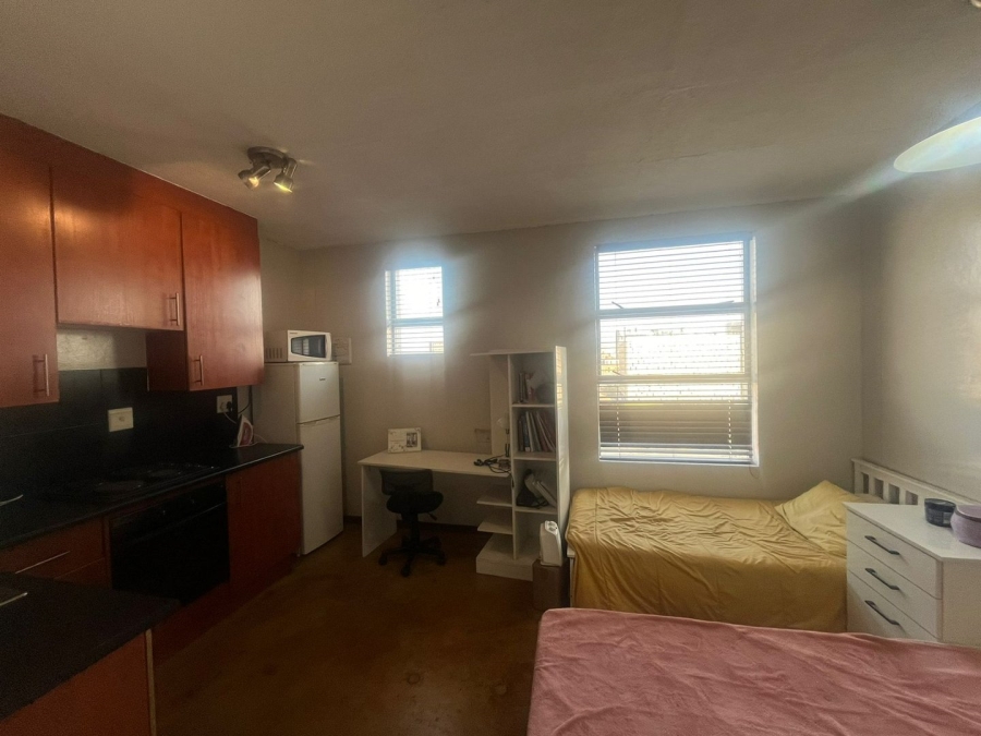1 Bedroom Property for Sale in Hatfield Gauteng