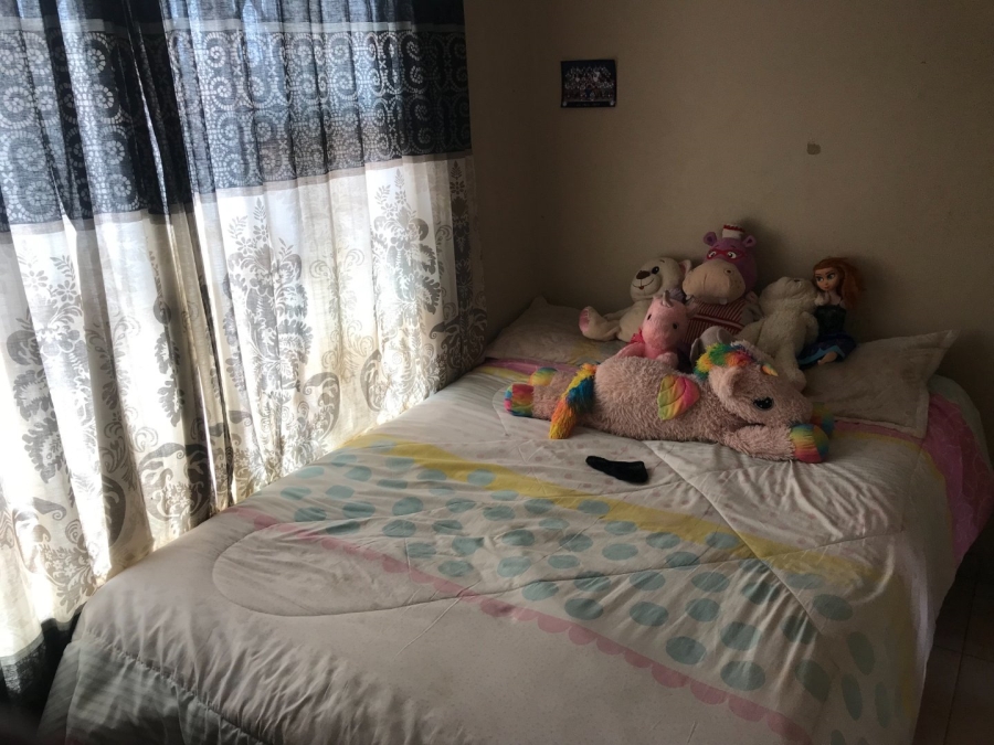 3 Bedroom Property for Sale in Toekomsrus Gauteng