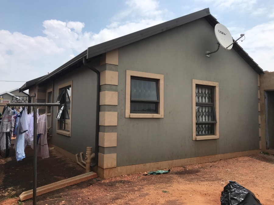 3 Bedroom Property for Sale in Toekomsrus Gauteng