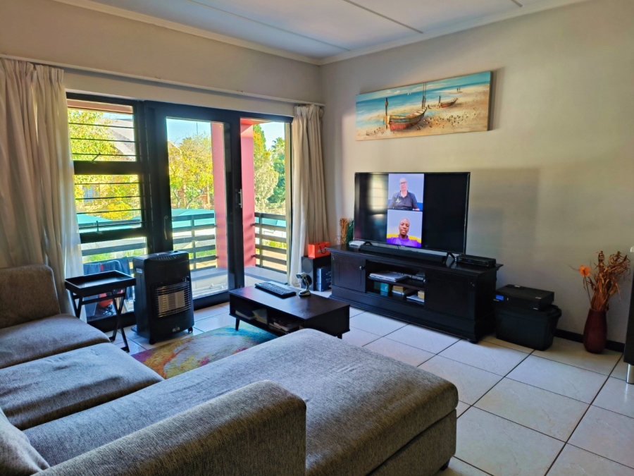2 Bedroom Property for Sale in Douglasdale Gauteng