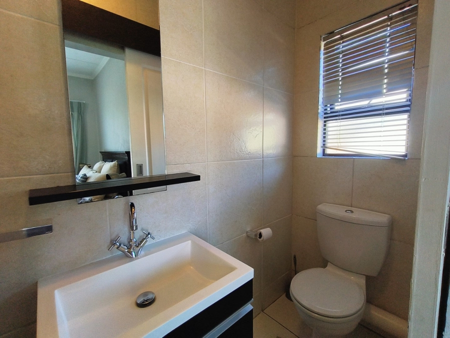2 Bedroom Property for Sale in Douglasdale Gauteng