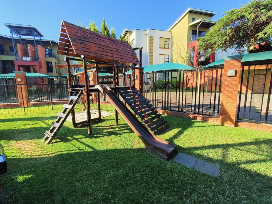 2 Bedroom Property for Sale in Douglasdale Gauteng
