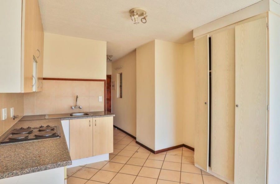 To Let 1 Bedroom Property for Rent in Wonderpark Estate Gauteng