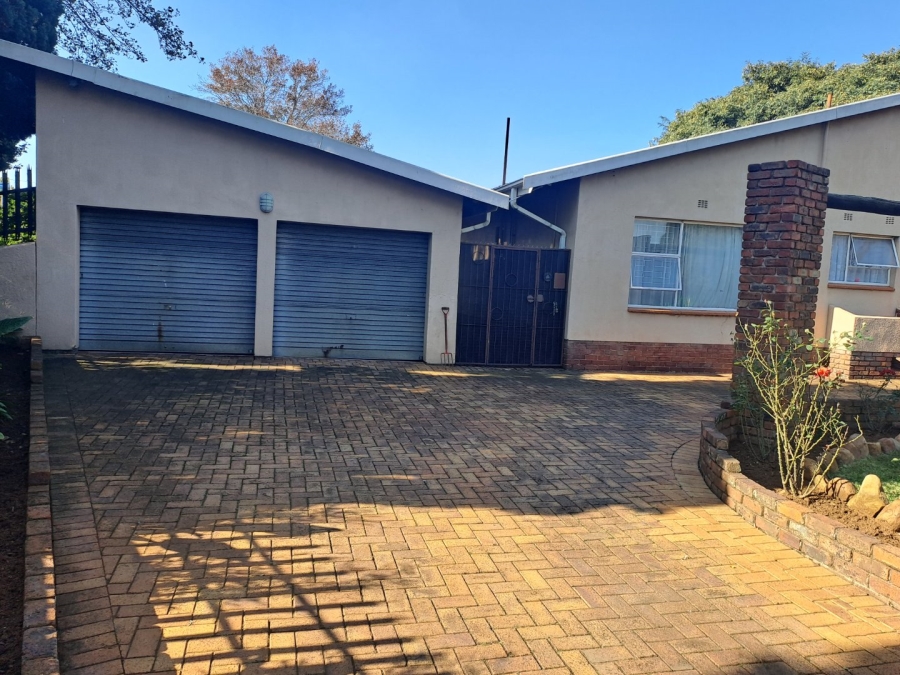 To Let 4 Bedroom Property for Rent in Witfield Gauteng