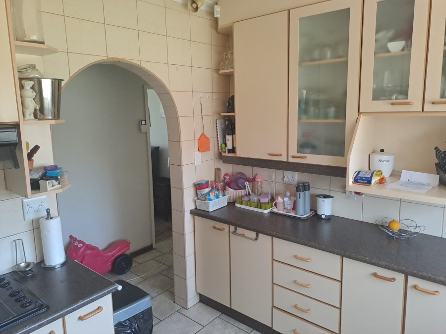 To Let 4 Bedroom Property for Rent in Witfield Gauteng