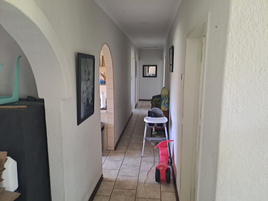 To Let 4 Bedroom Property for Rent in Witfield Gauteng