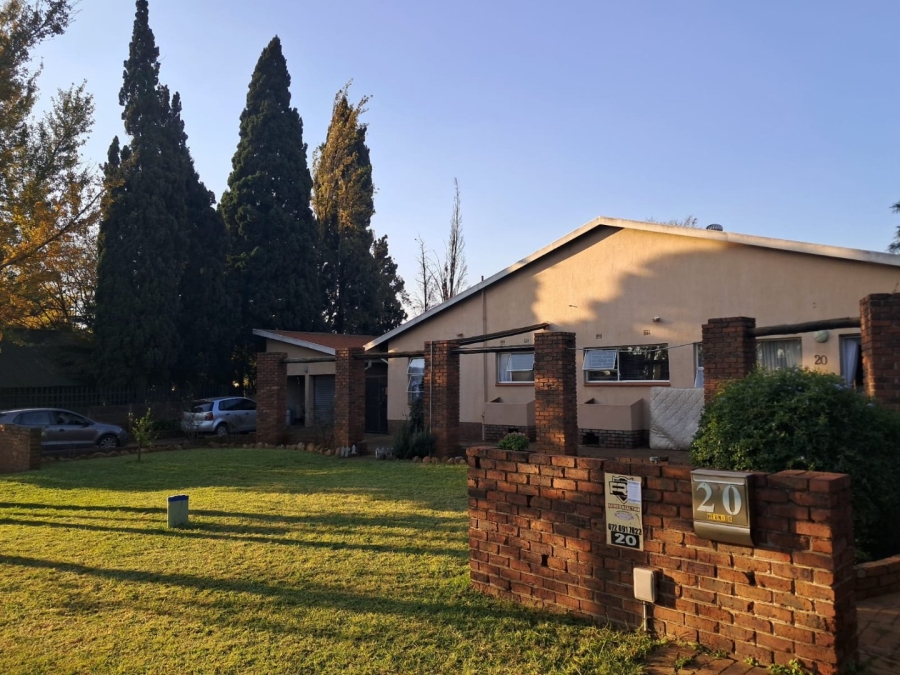 To Let 4 Bedroom Property for Rent in Witfield Gauteng