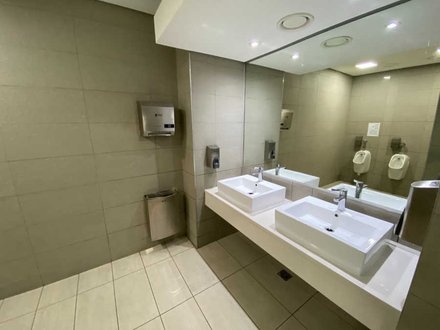 To Let commercial Property for Rent in Fourways Gauteng