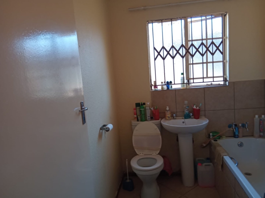 3 Bedroom Property for Sale in The Orchards Gauteng
