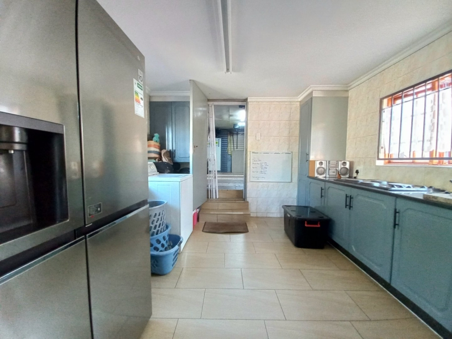 4 Bedroom Property for Sale in Primrose Hill Gauteng