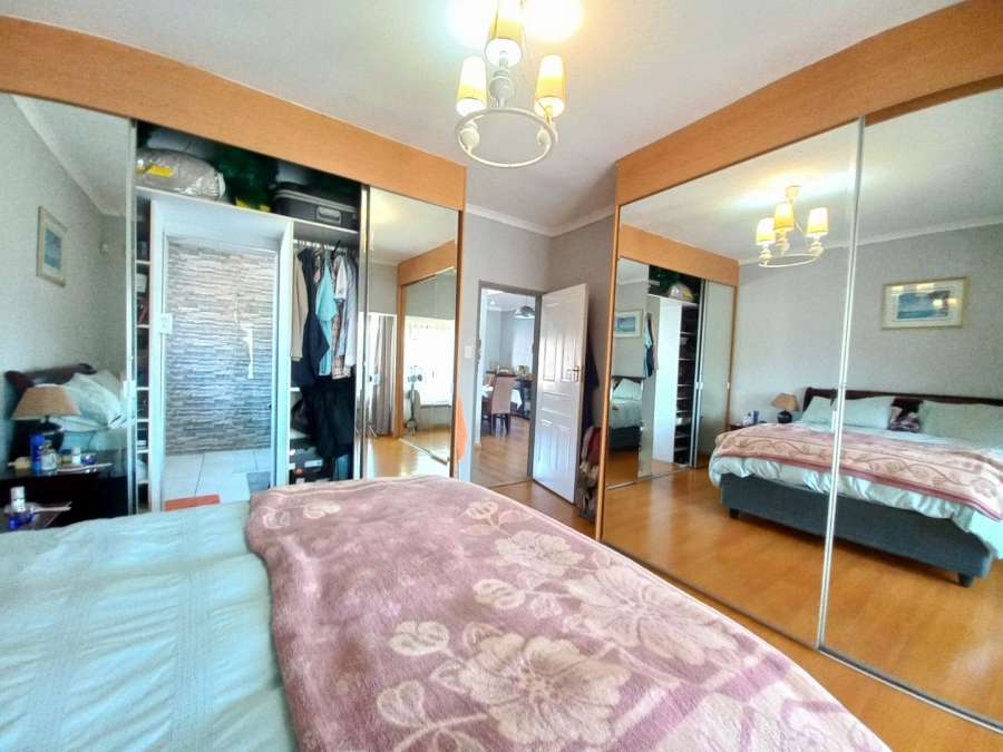4 Bedroom Property for Sale in Primrose Hill Gauteng