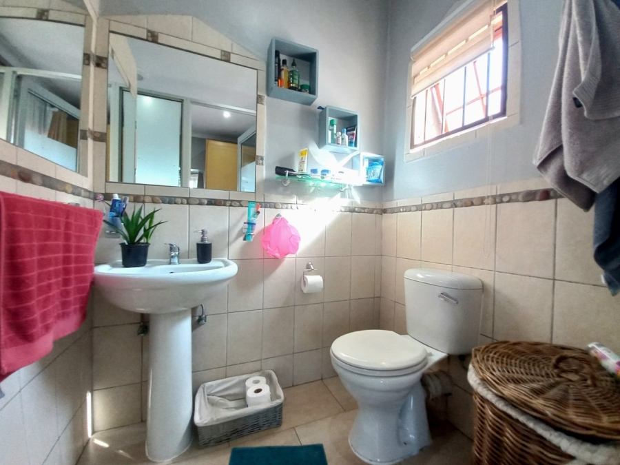4 Bedroom Property for Sale in Primrose Hill Gauteng