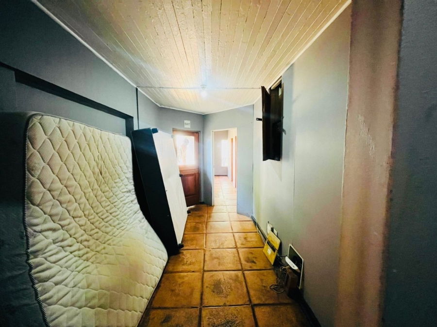 10 Bedroom Property for Sale in Melville Gauteng