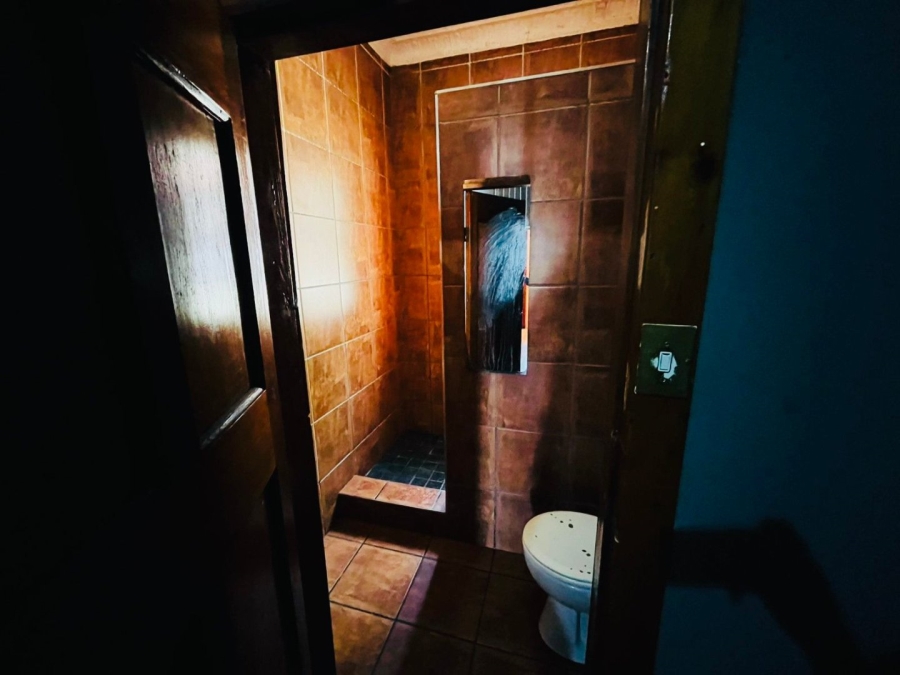 10 Bedroom Property for Sale in Melville Gauteng