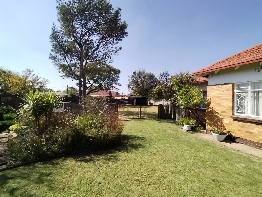 3 Bedroom Property for Sale in Selcourt Gauteng
