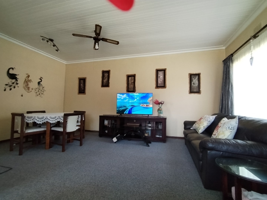 3 Bedroom Property for Sale in Selcourt Gauteng