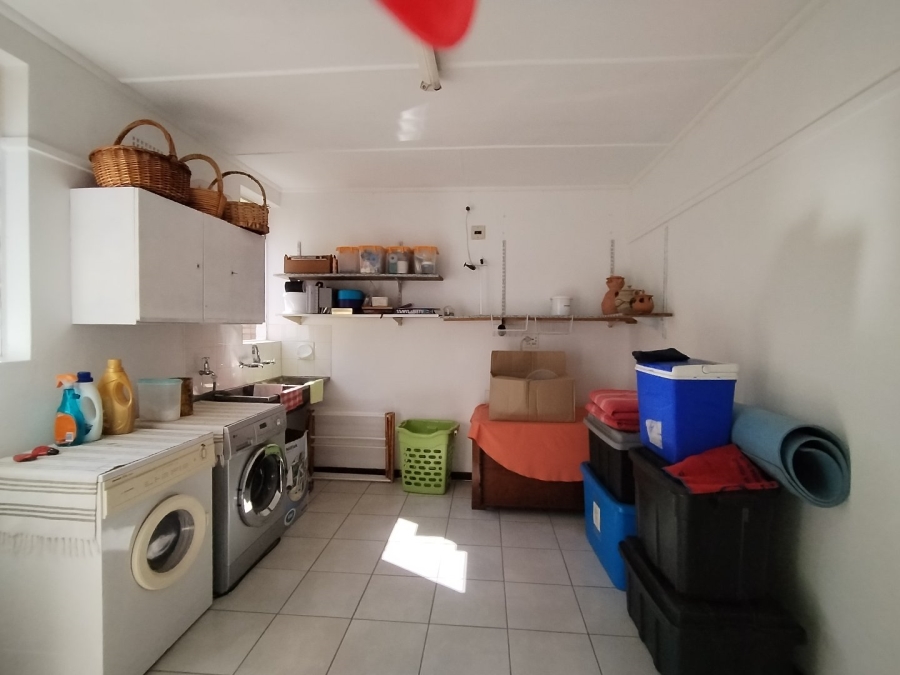 3 Bedroom Property for Sale in Selcourt Gauteng