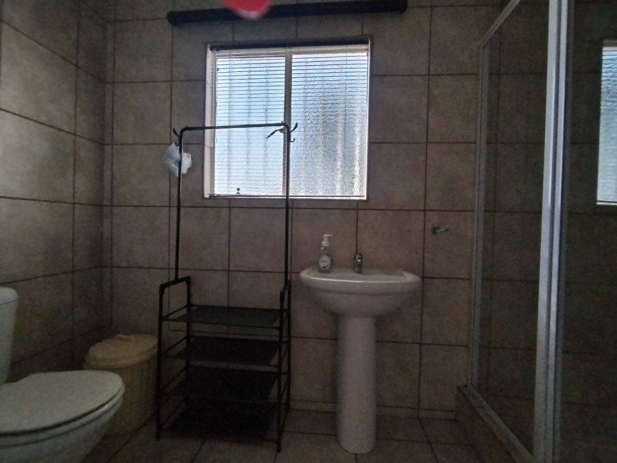 3 Bedroom Property for Sale in Selcourt Gauteng