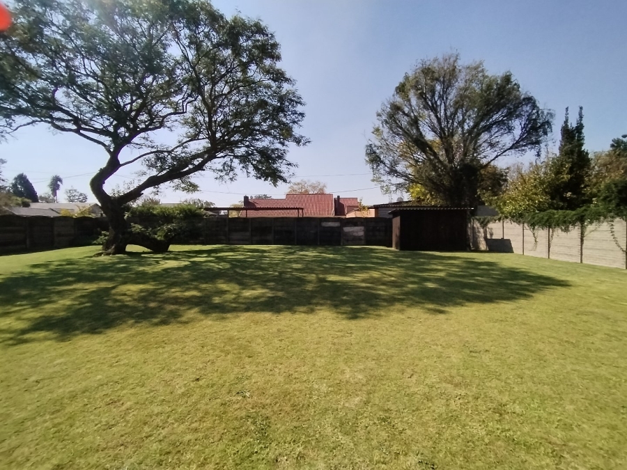 3 Bedroom Property for Sale in Selcourt Gauteng