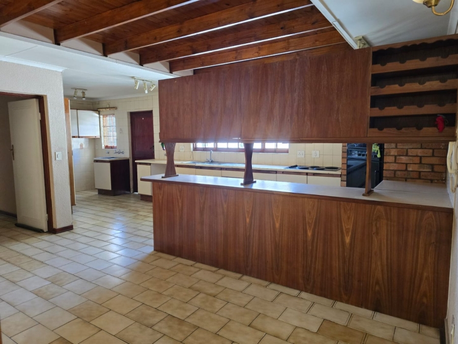 4 Bedroom Property for Sale in Bedfordview Gauteng