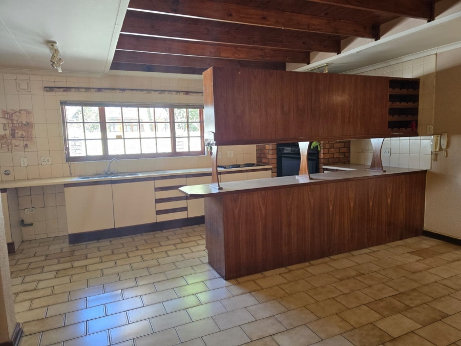 4 Bedroom Property for Sale in Bedfordview Gauteng