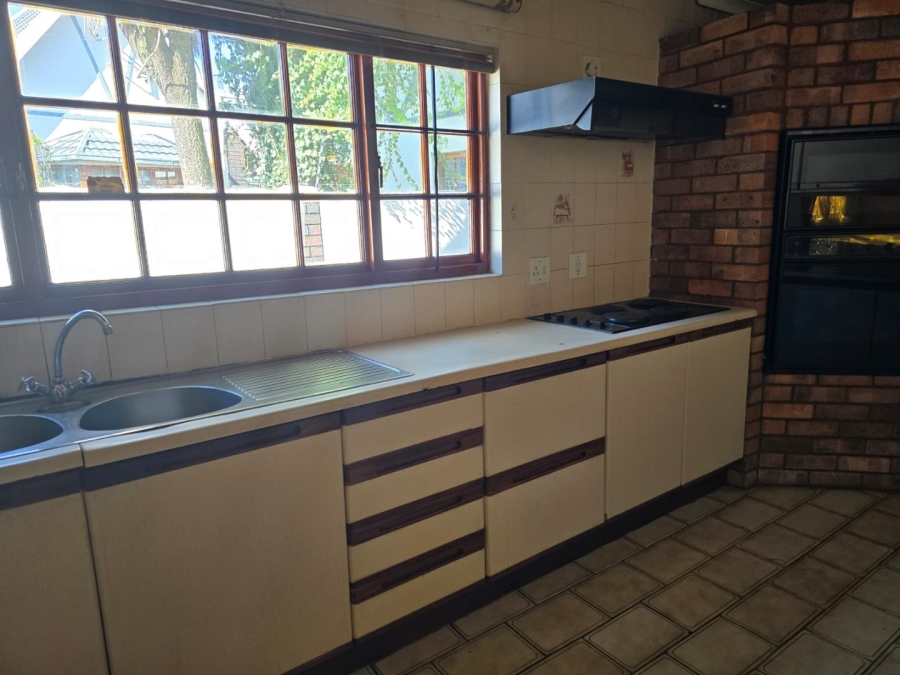 4 Bedroom Property for Sale in Bedfordview Gauteng