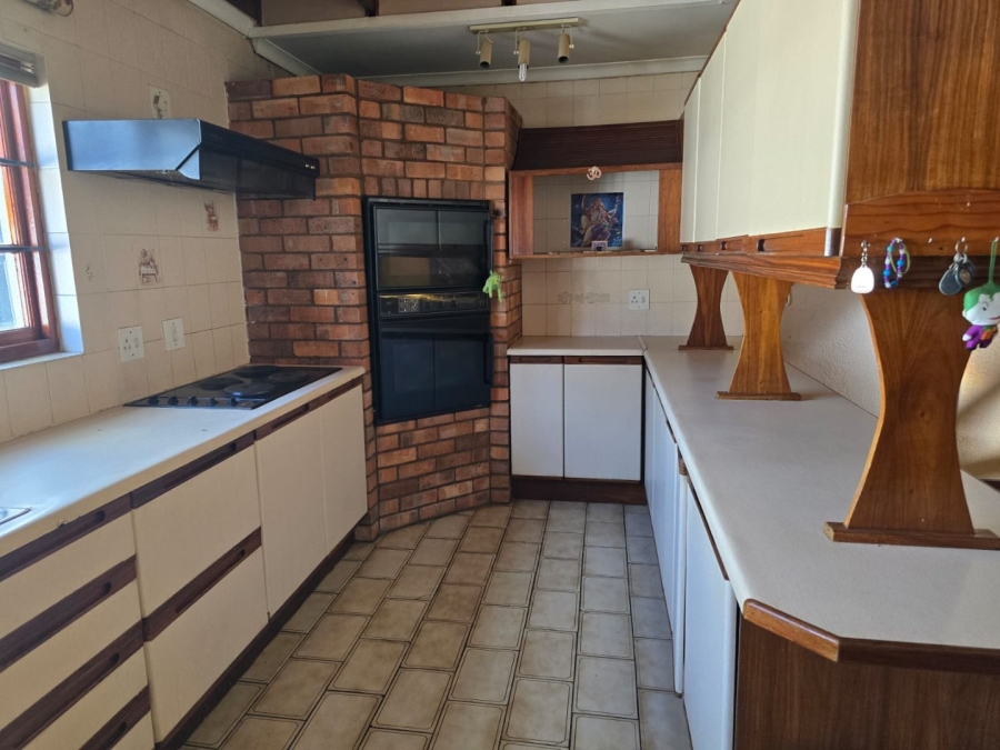 4 Bedroom Property for Sale in Bedfordview Gauteng