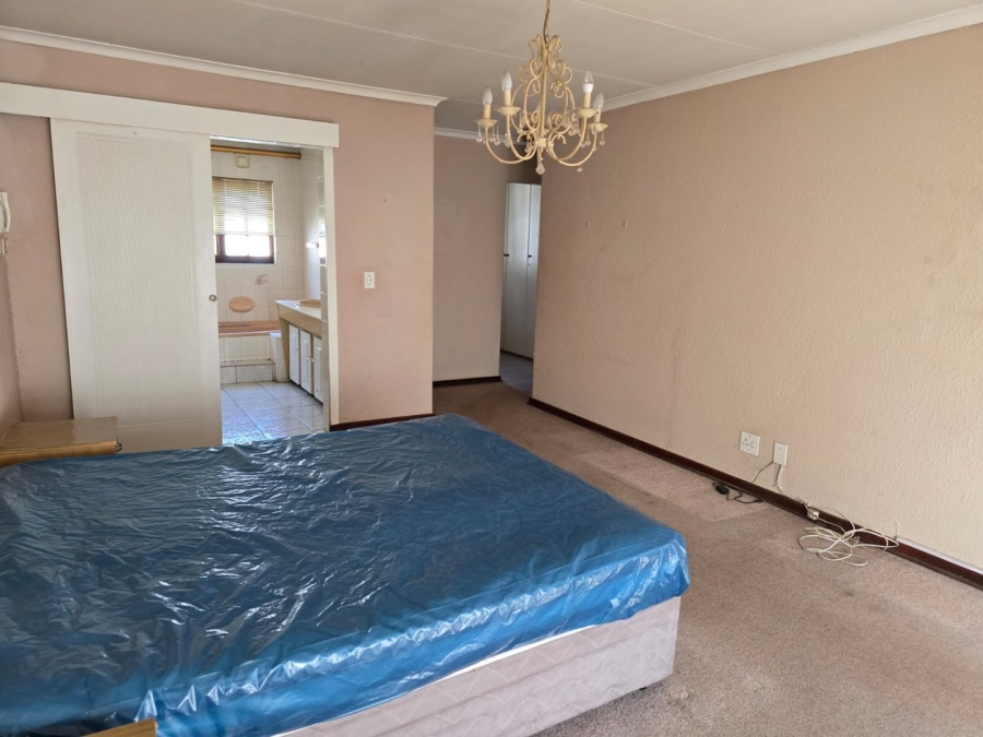 4 Bedroom Property for Sale in Bedfordview Gauteng