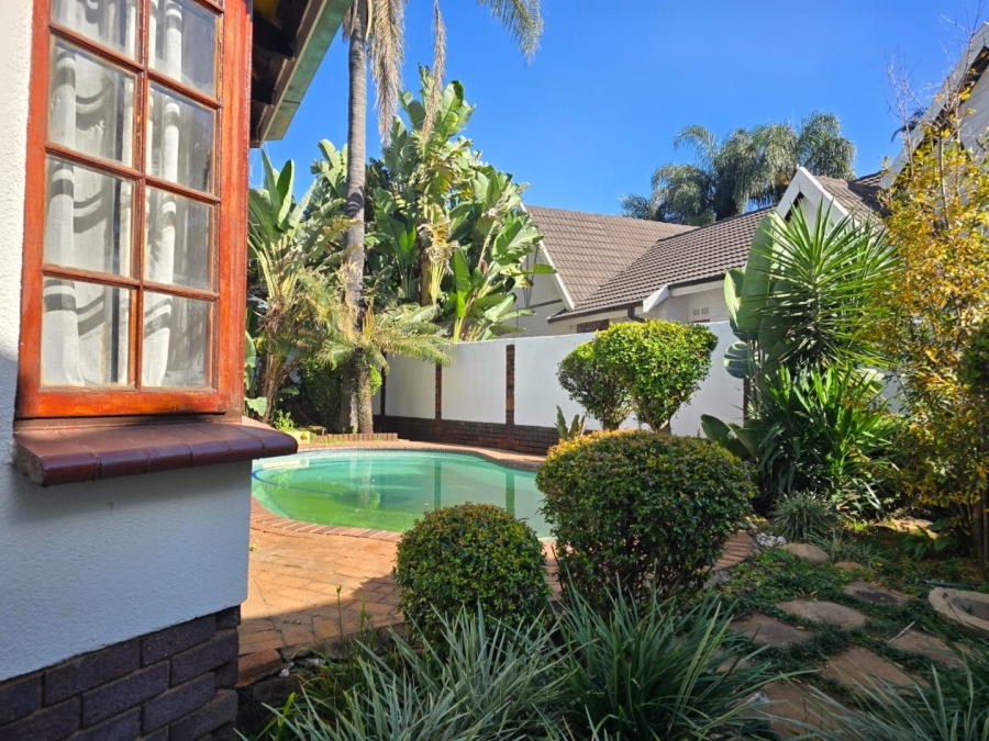 4 Bedroom Property for Sale in Bedfordview Gauteng