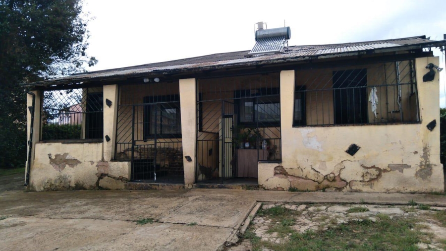 3 Bedroom Property for Sale in Newclare Gauteng
