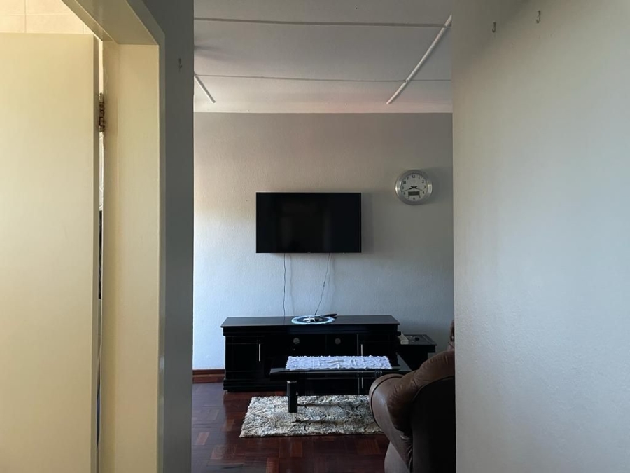 3 Bedroom Property for Sale in Newclare Gauteng