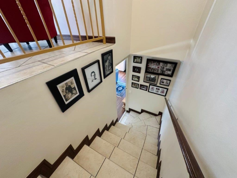 3 Bedroom Property for Sale in Bassonia Gauteng