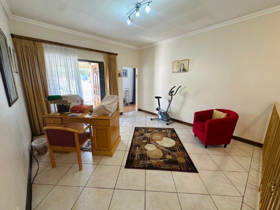 3 Bedroom Property for Sale in Bassonia Gauteng