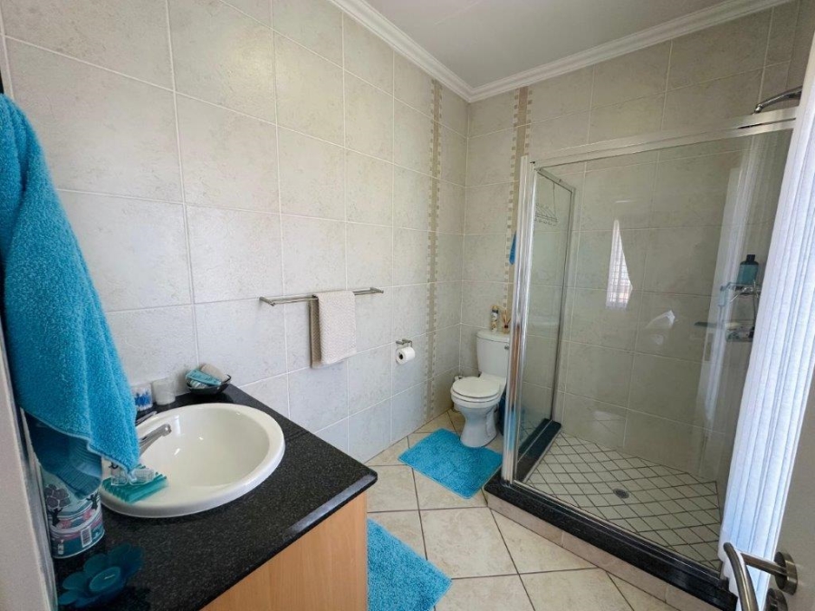 3 Bedroom Property for Sale in Bassonia Gauteng