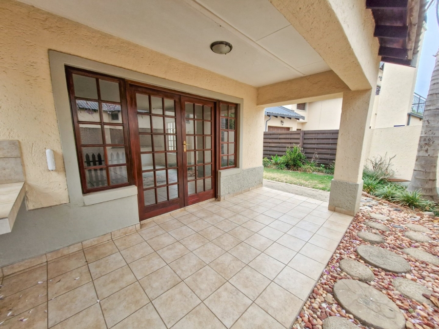 2 Bedroom Property for Sale in Equestria Gauteng