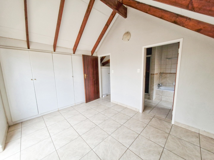 2 Bedroom Property for Sale in Equestria Gauteng