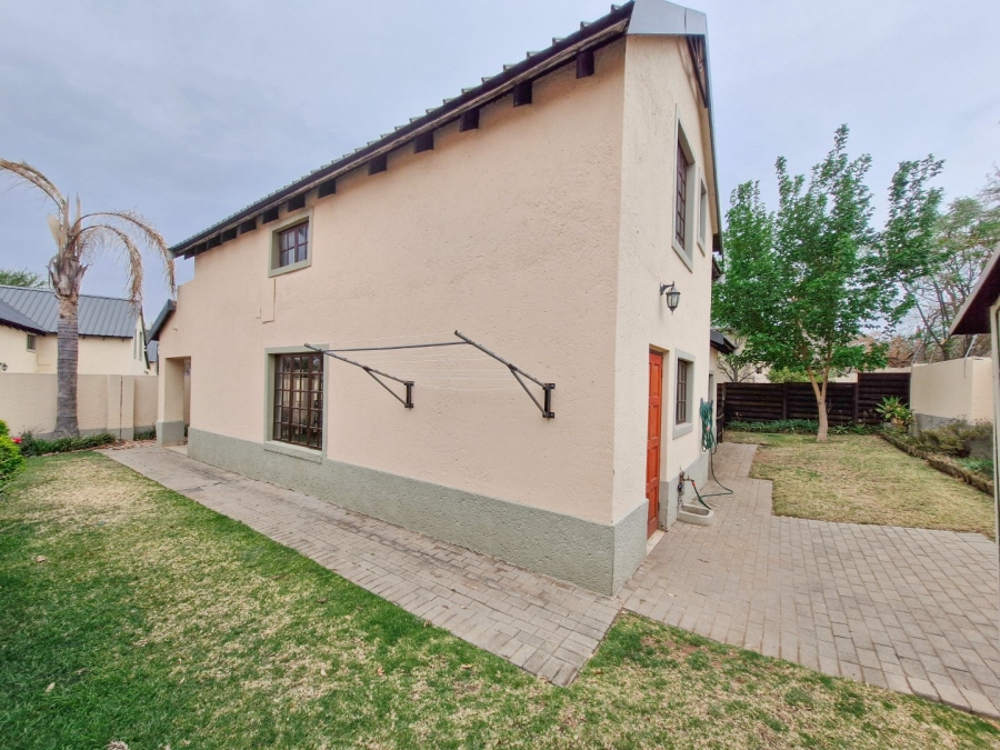 2 Bedroom Property for Sale in Equestria Gauteng